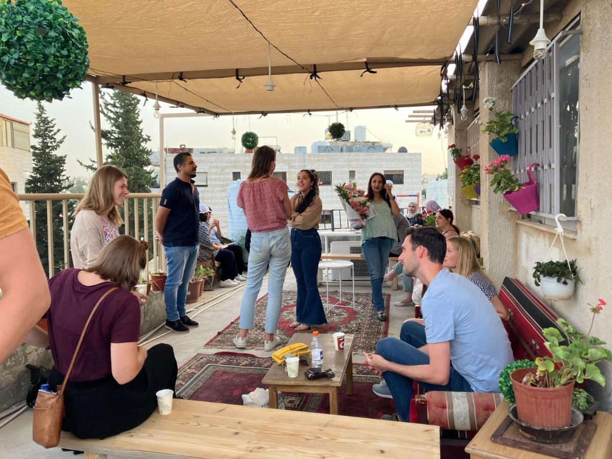 Darna Hostel Amman Extérieur photo