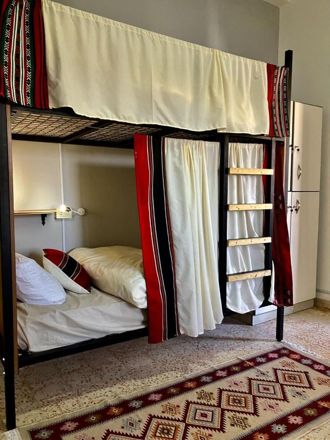 Darna Hostel Amman Extérieur photo