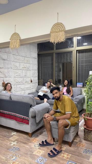 Darna Hostel Amman Extérieur photo
